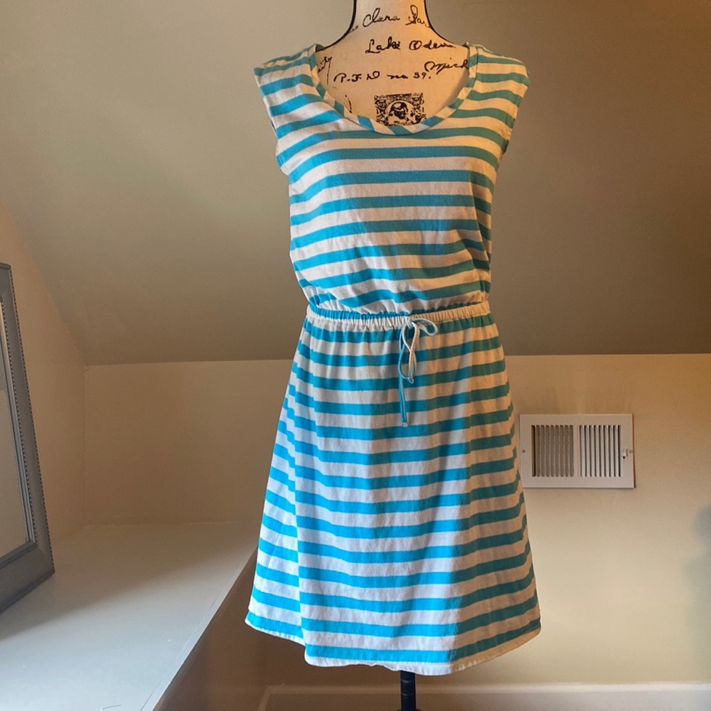 Old Navy casual dress